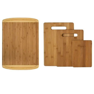 Пластиковые кухонные разделочные доски и бамбуковые разделочные доски.